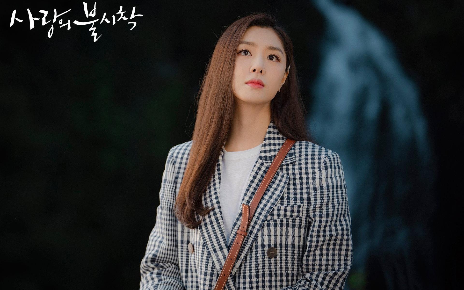 英超巅峰对决,精彩反击和神级扑救成为焦点,英超最精彩比赛