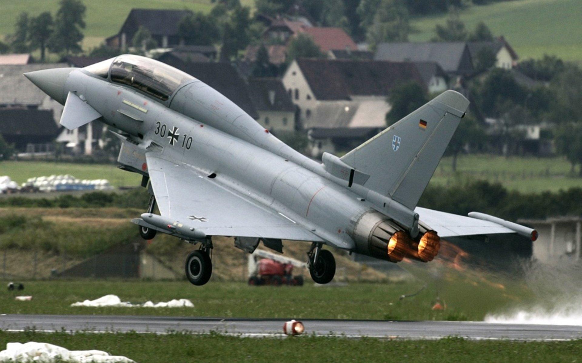 爱游戏娱乐网址-喷火队射手手感火热，连续命中三分球，喷火招式