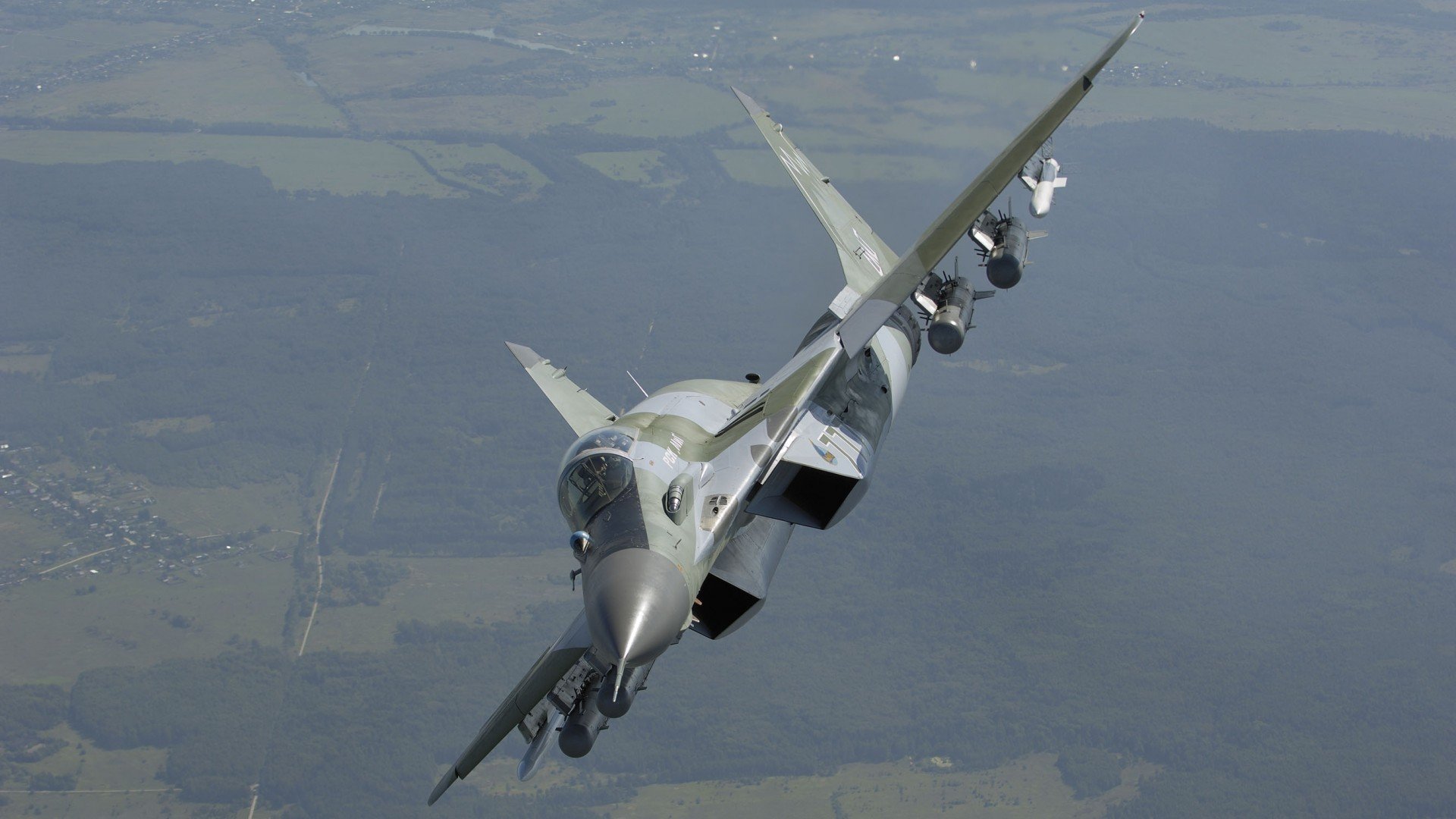 爱游戏下载-战胜的喜悦：一支不被看好的球队击败对手取胜，获胜的喜悦