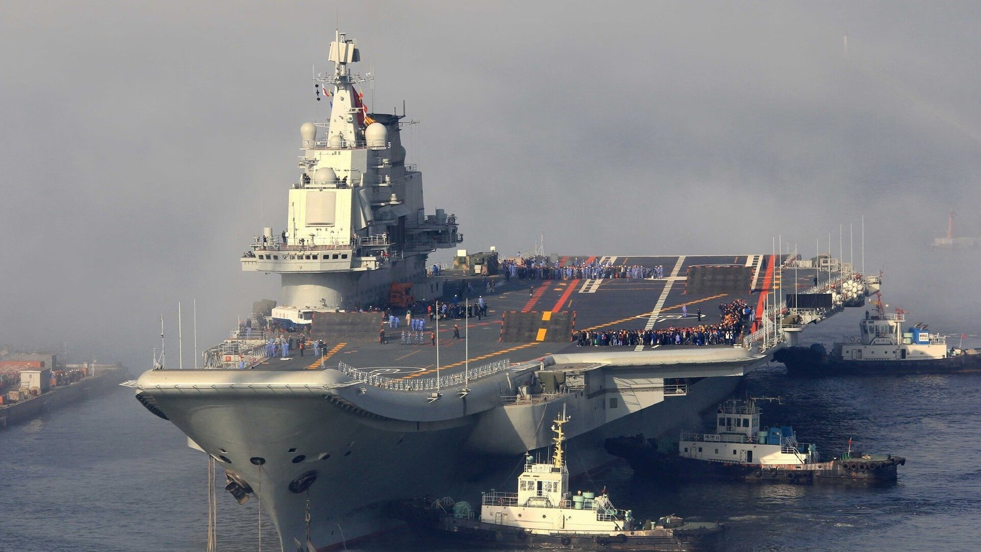 “腰旗橄榄球带来新风潮,成都七中东部成体育热点”